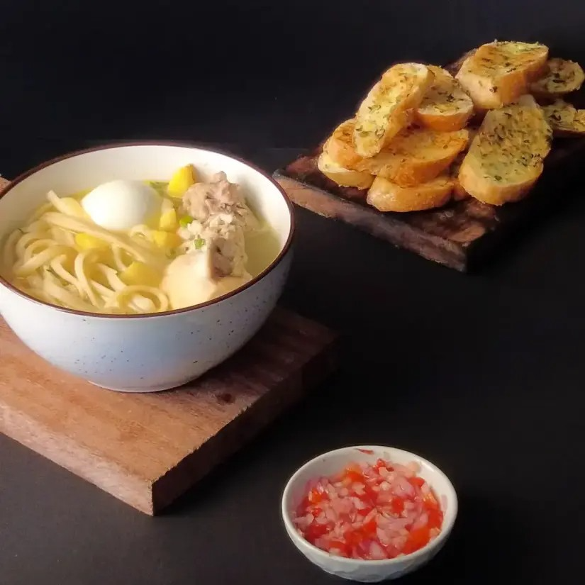 Caldo de Gallina Acevichada