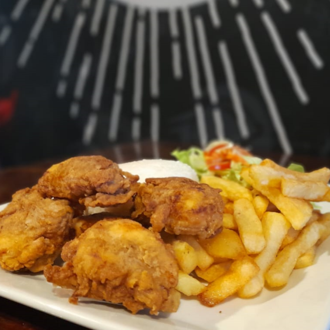 Chicharrón de Pollo.