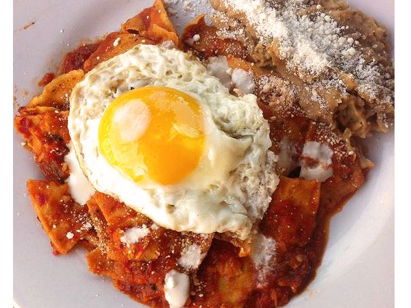 Chilaquiles en Salsa Roja