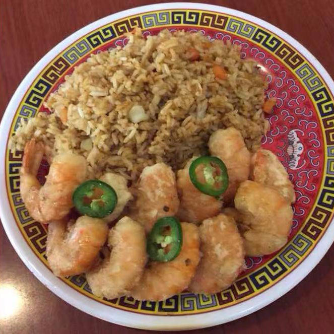 Camarones y Arroz Frito
