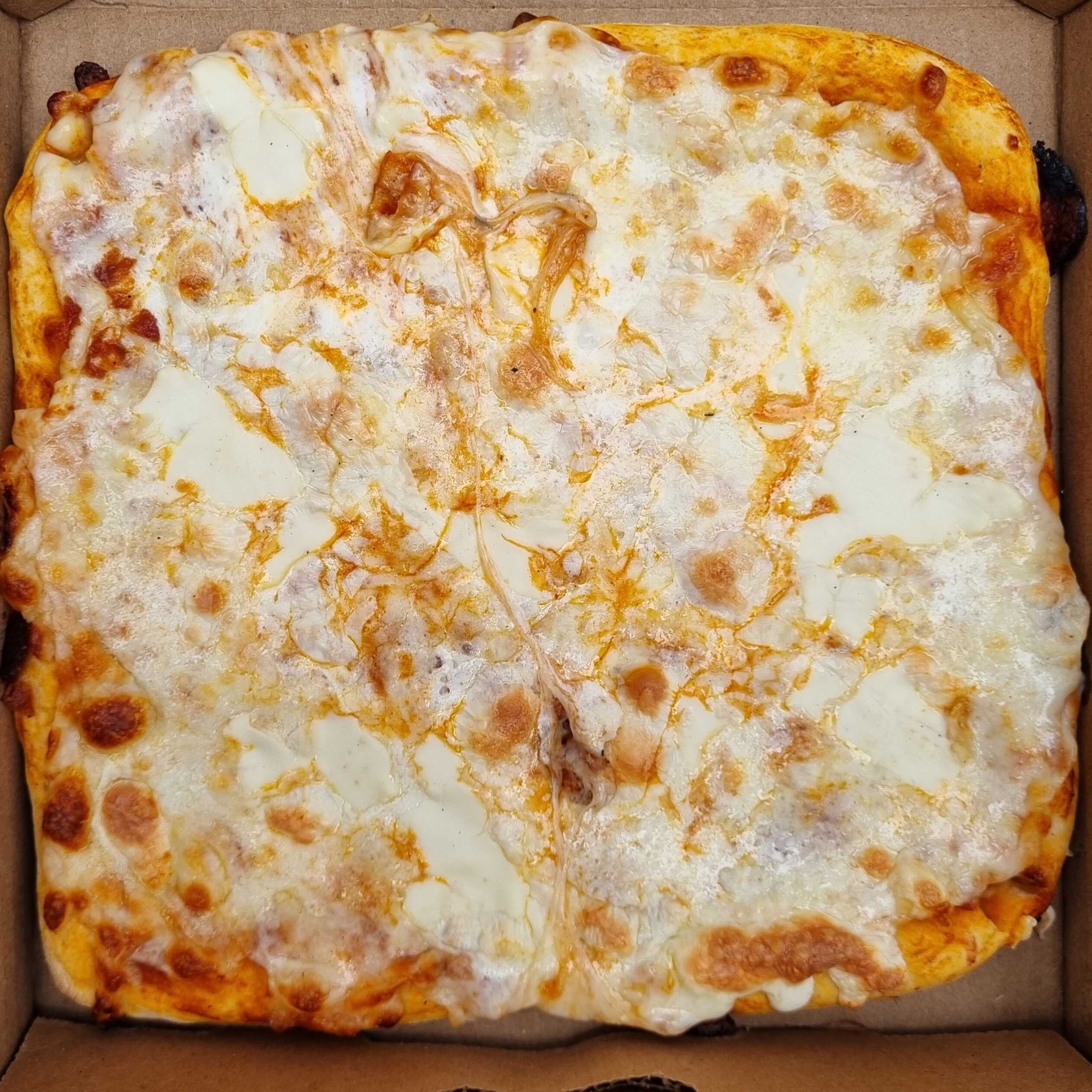 PIZZA SUPER QUESOS