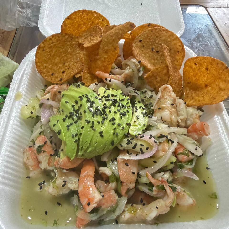 Tosti Aguachile