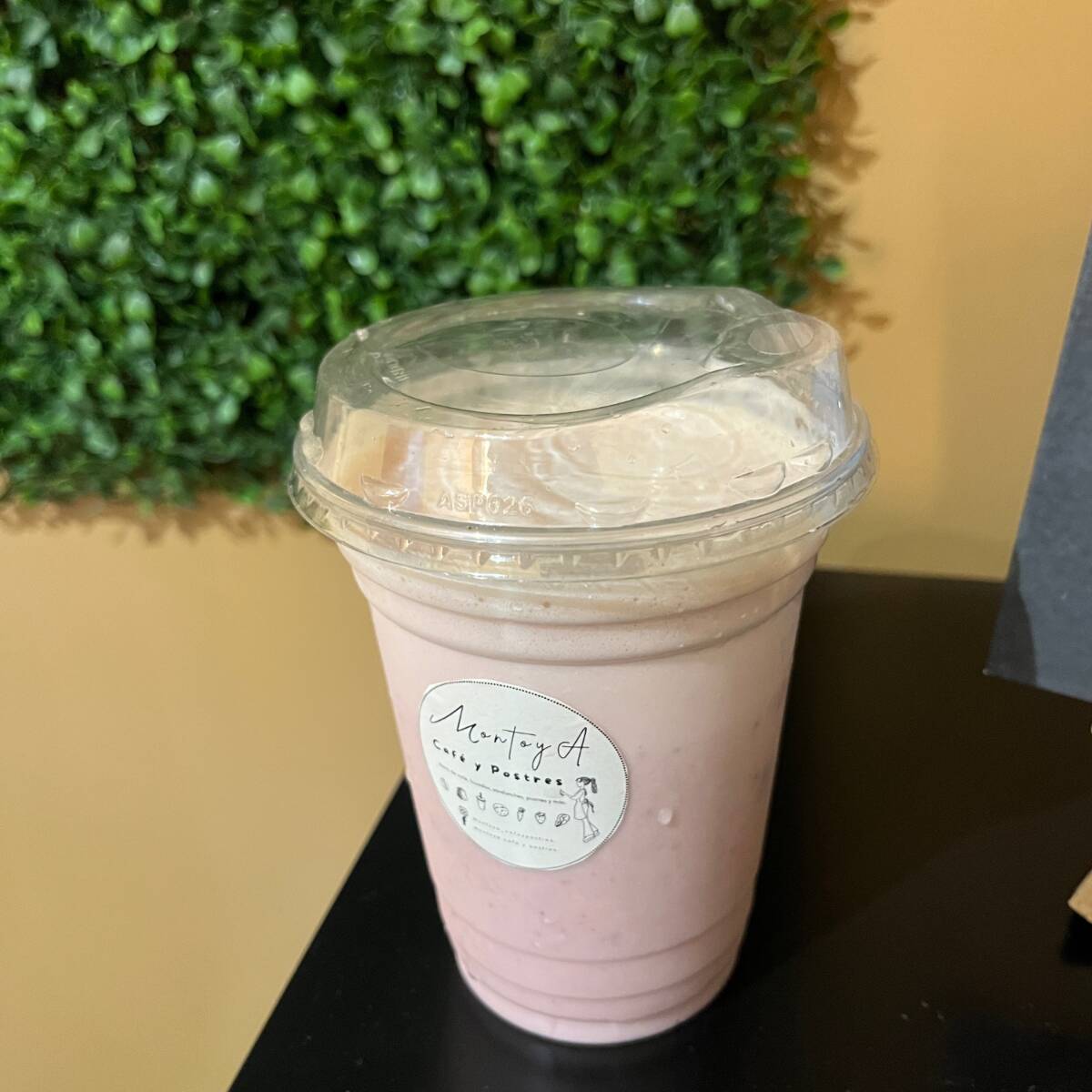 Licuado de Fresa 16 Oz