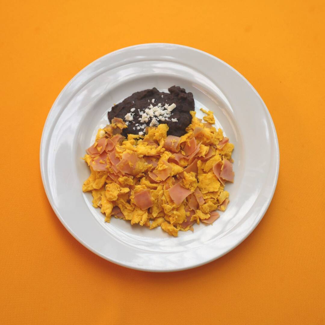 Huevos con Jamón