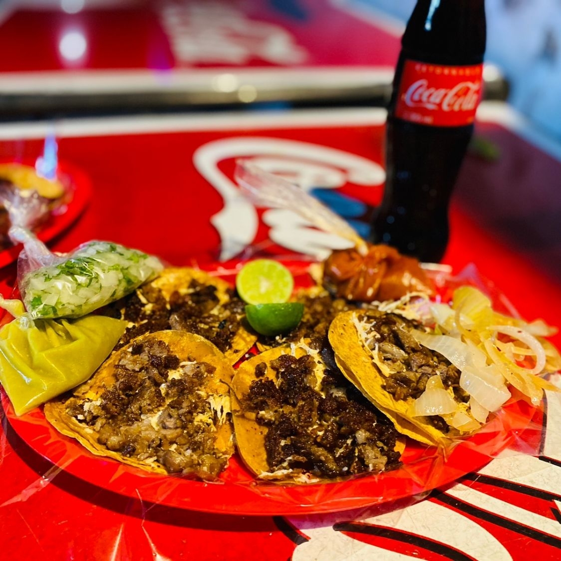 Tacos de Bistec con Queso