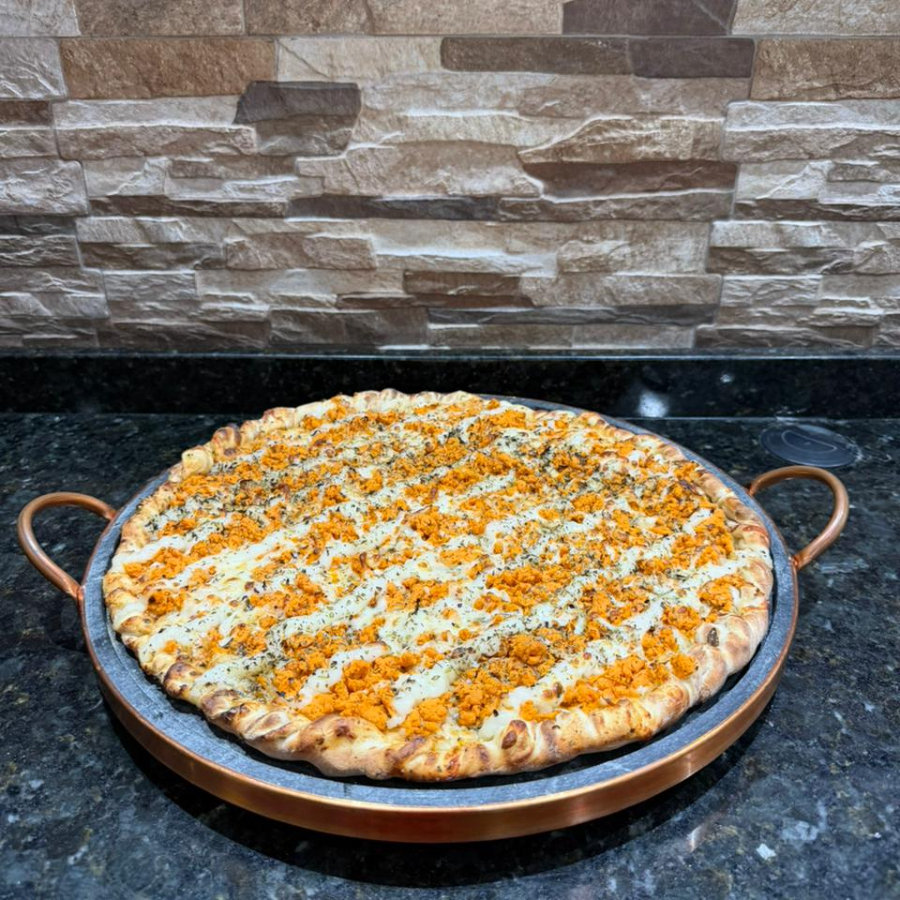 Pizza Grande com 8 fatias e 2 sabores