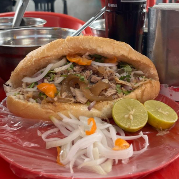 TORTA DE CARNITAS