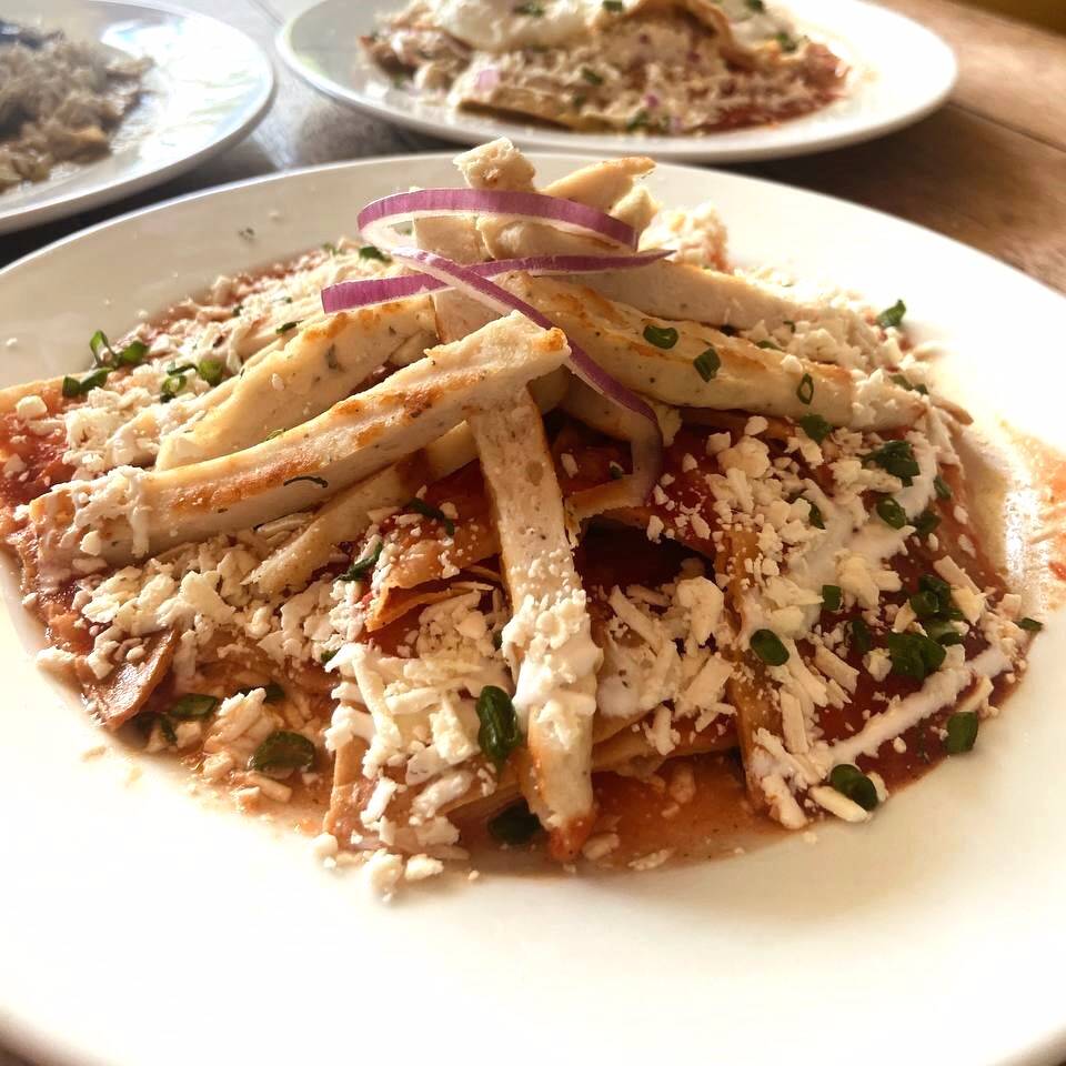 Chilaquiles con pollo