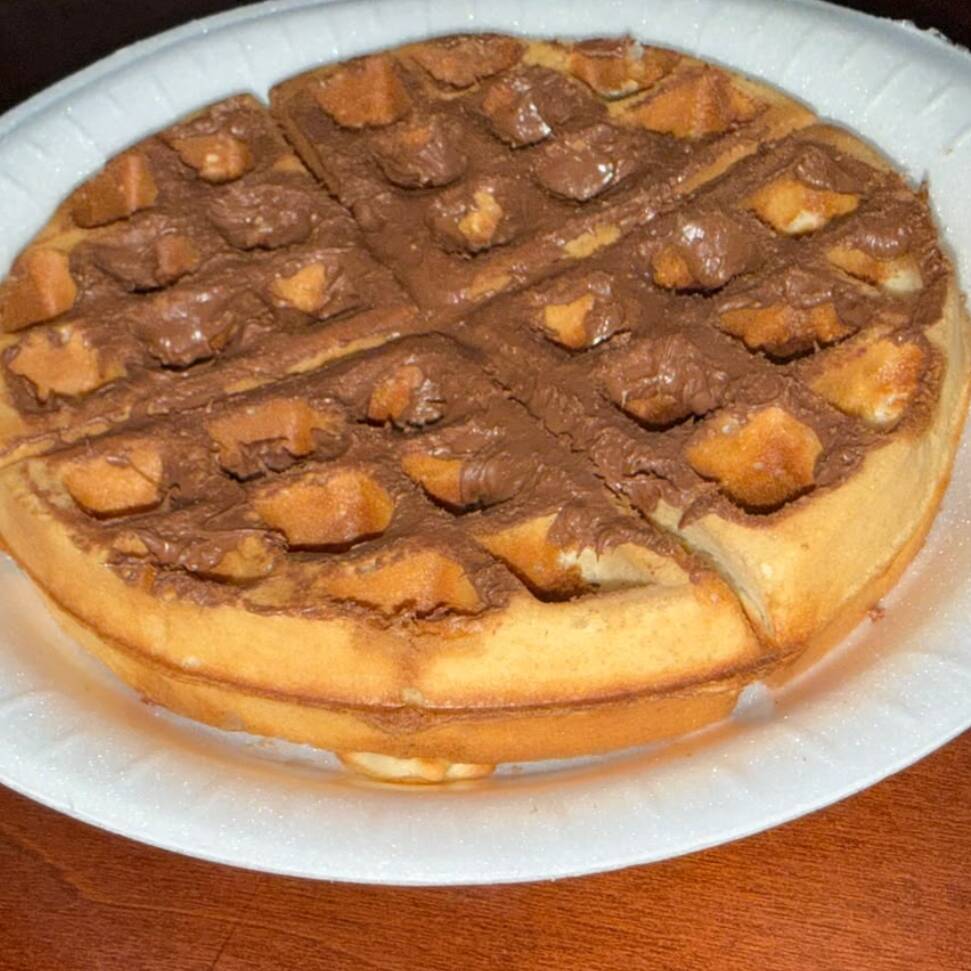 WAFFLE CON NUTELLA