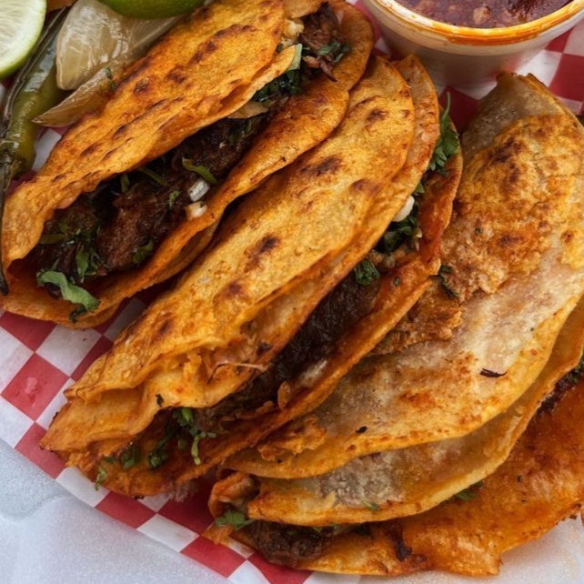 Taco de Birria Dorado