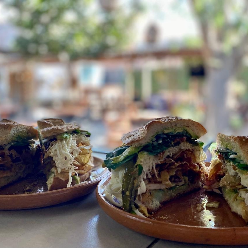 Cemita clasica de queso