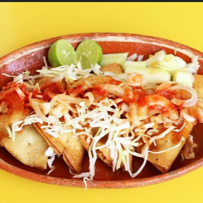 Tacos Dorados con Carne