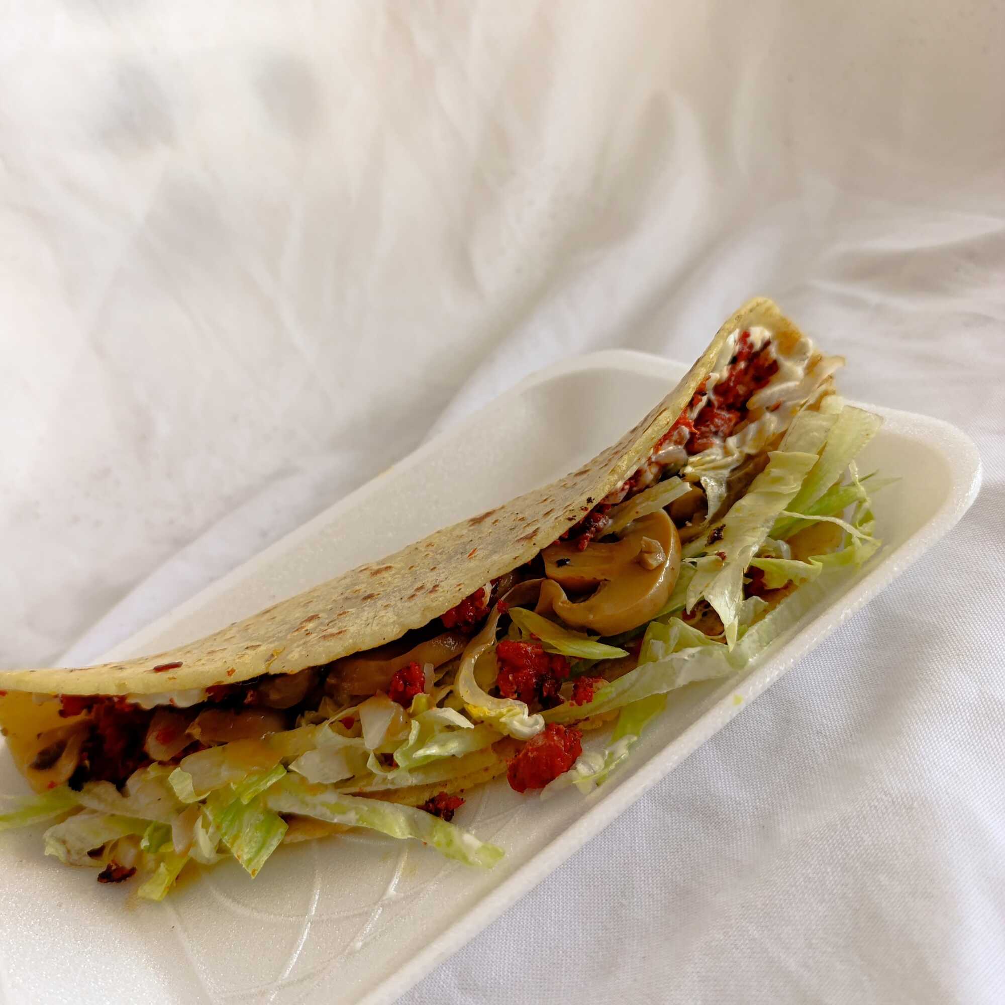 QUESADILLA DE CHAMPIÑON CON CHORIZO