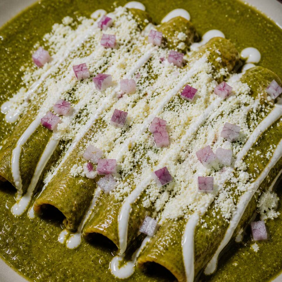 Enchiladas Verdes de la Casa