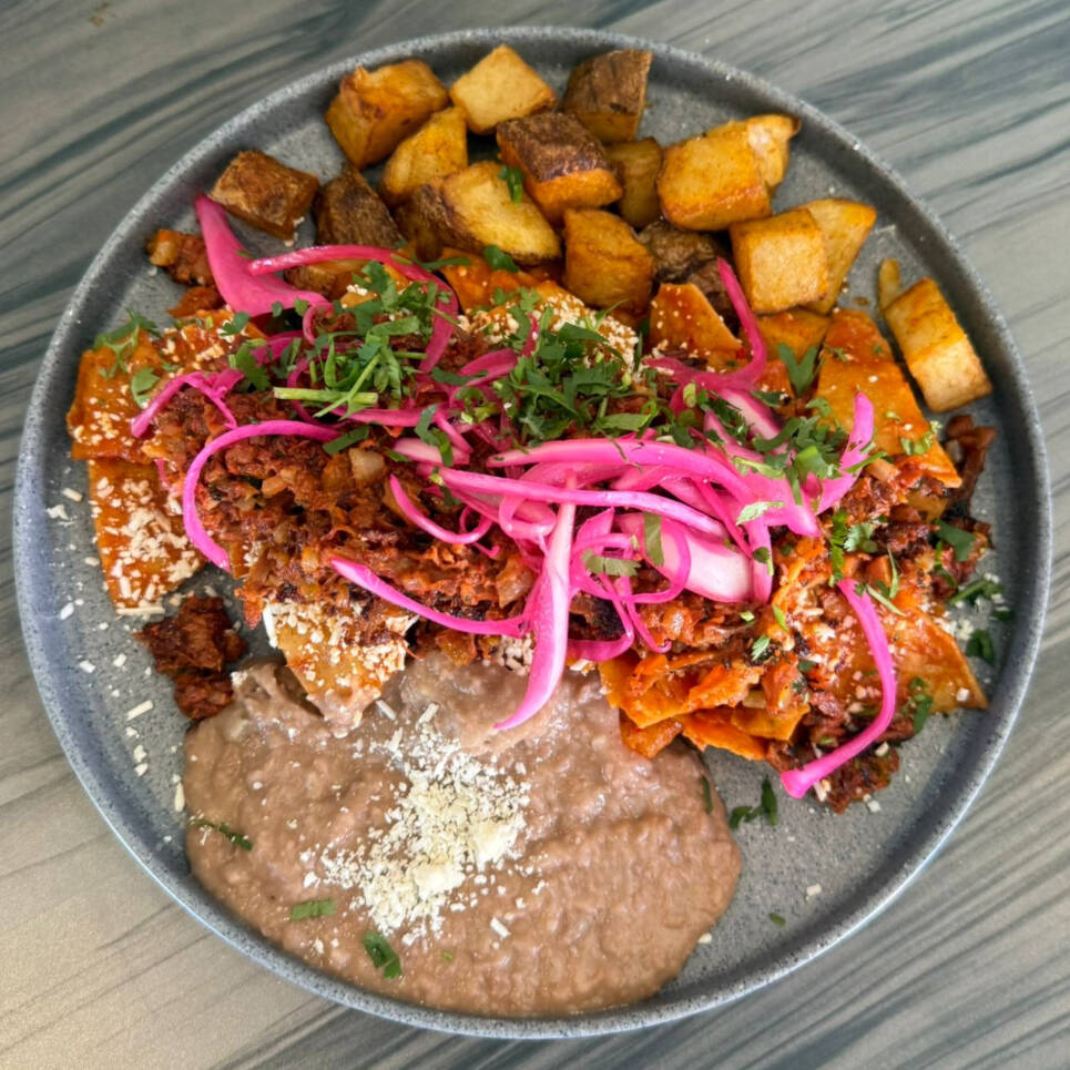 Chilaquiles de Chilorio de Sinaloa