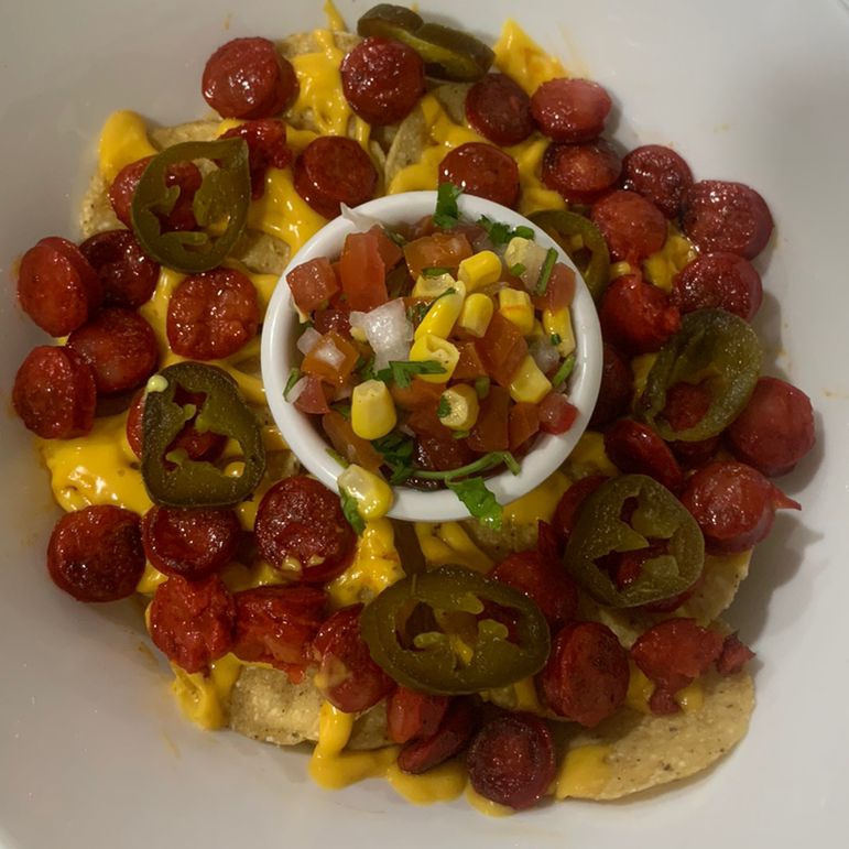 Nachos con Chistorra y Arrachera