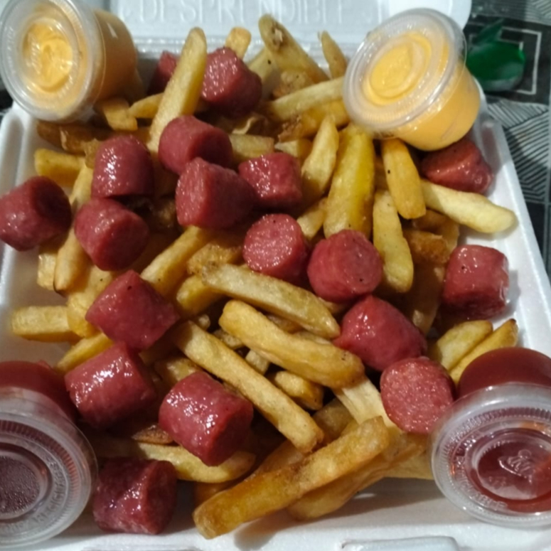 Salchipapas