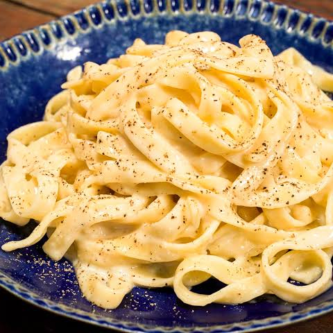 Pasta Alfredo
