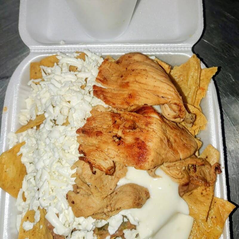 Chilaquiles Verdes de Milanesa