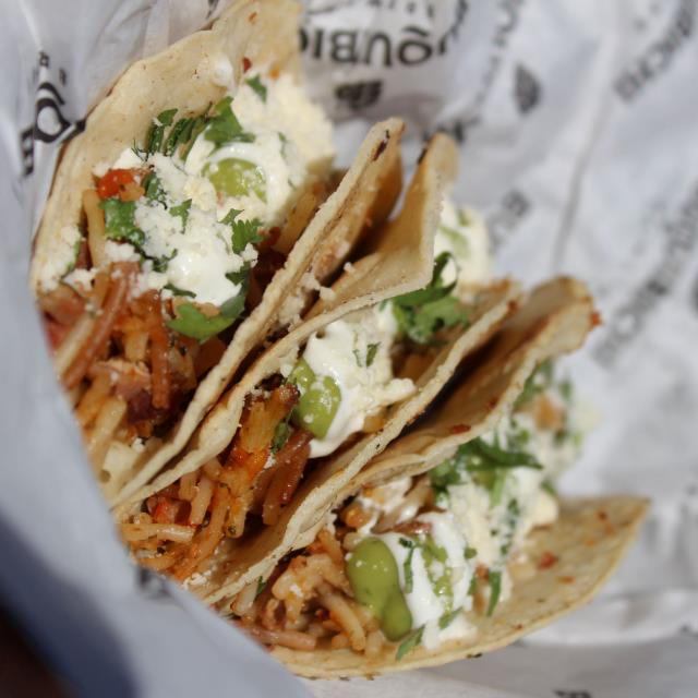 TACOS DE FIDEO Y ATÚN AHUMADO (3)