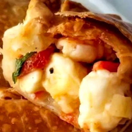 EMPANADA DE CAMARON