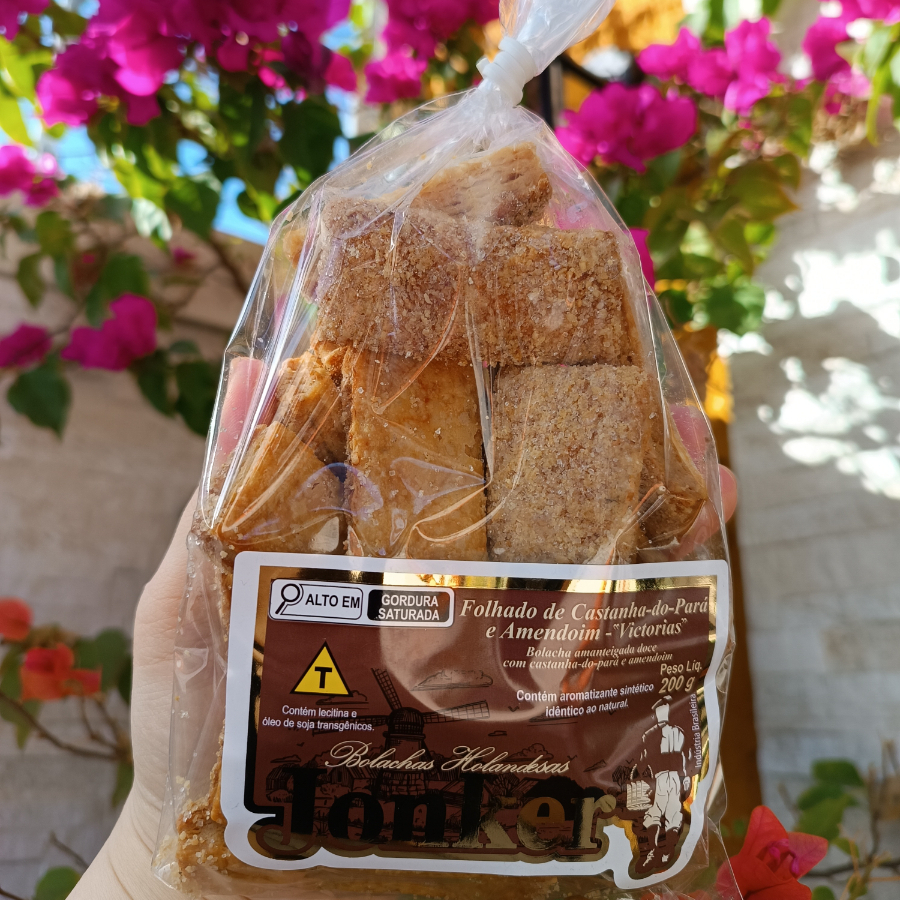 Bolacha Holandesa de massa folhada com castanha e amendoim
