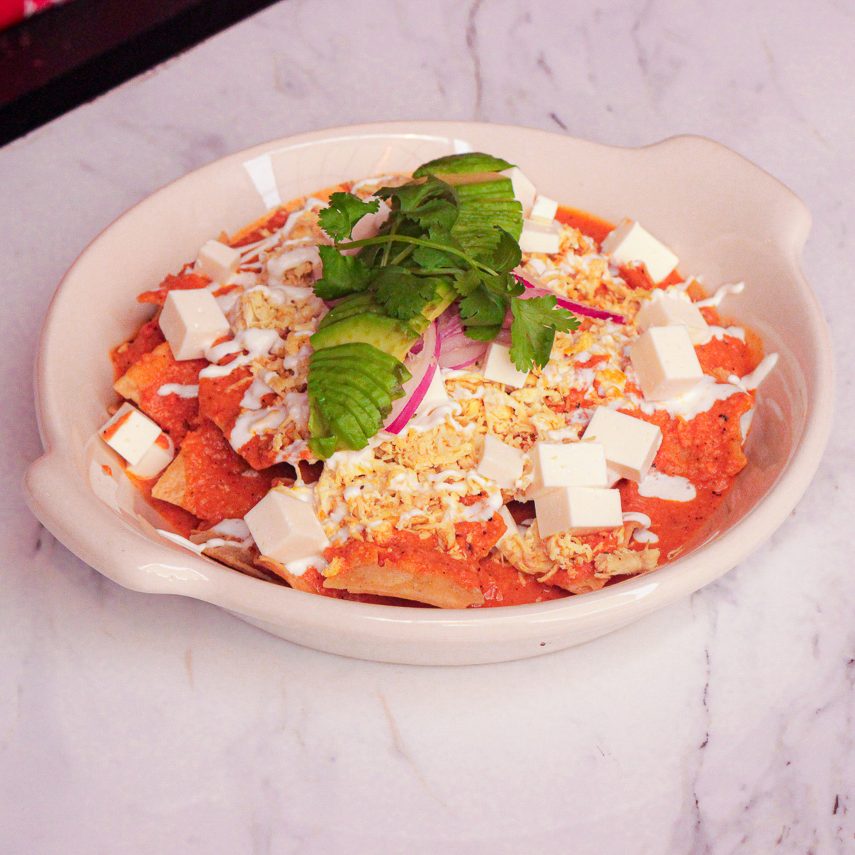 CHILAQUILES ROJOS