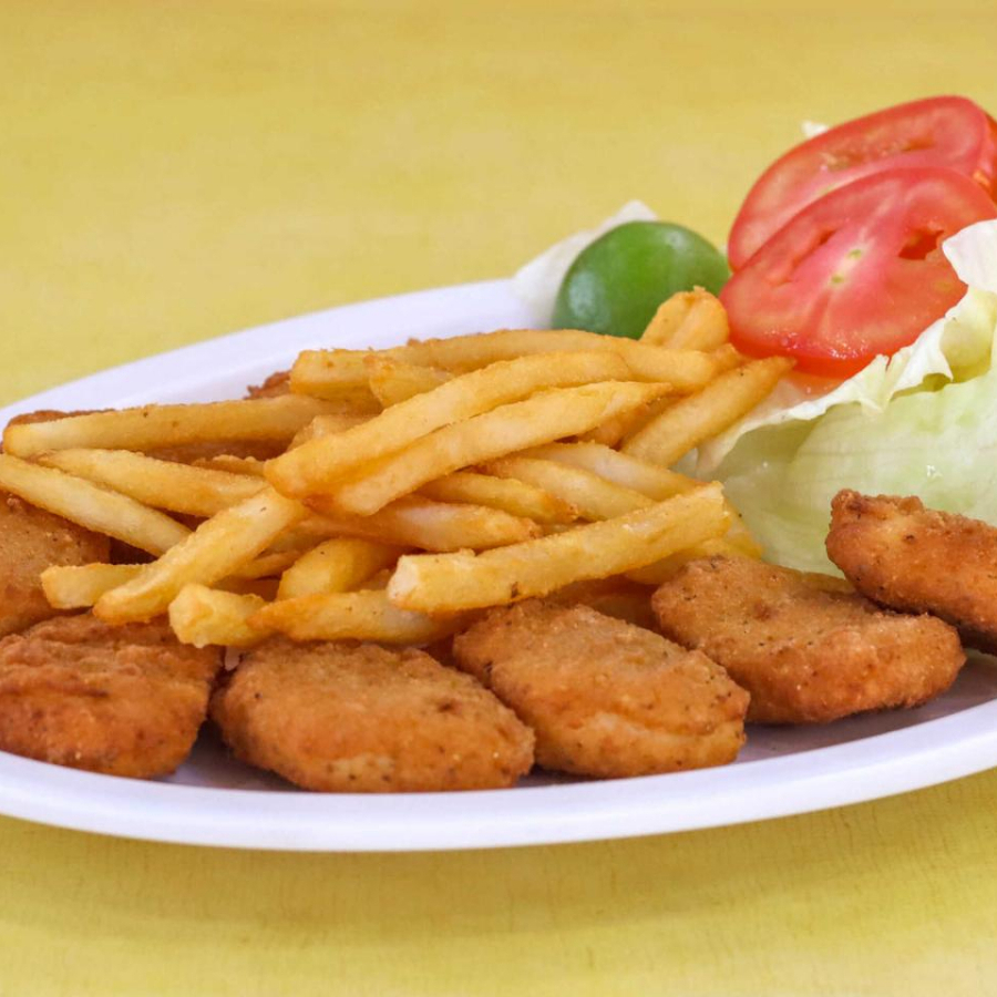 Nuggets de Pechuga (9Pzs) + Papas Ind