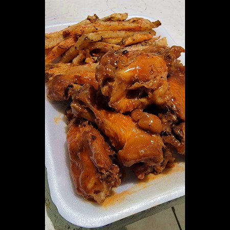 Alitas Búfalo