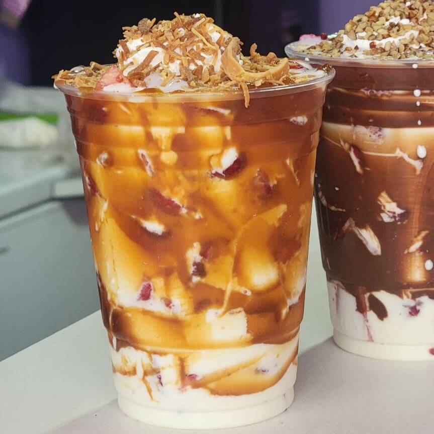 FRESAS CON CREMA XG (20 OZ)
