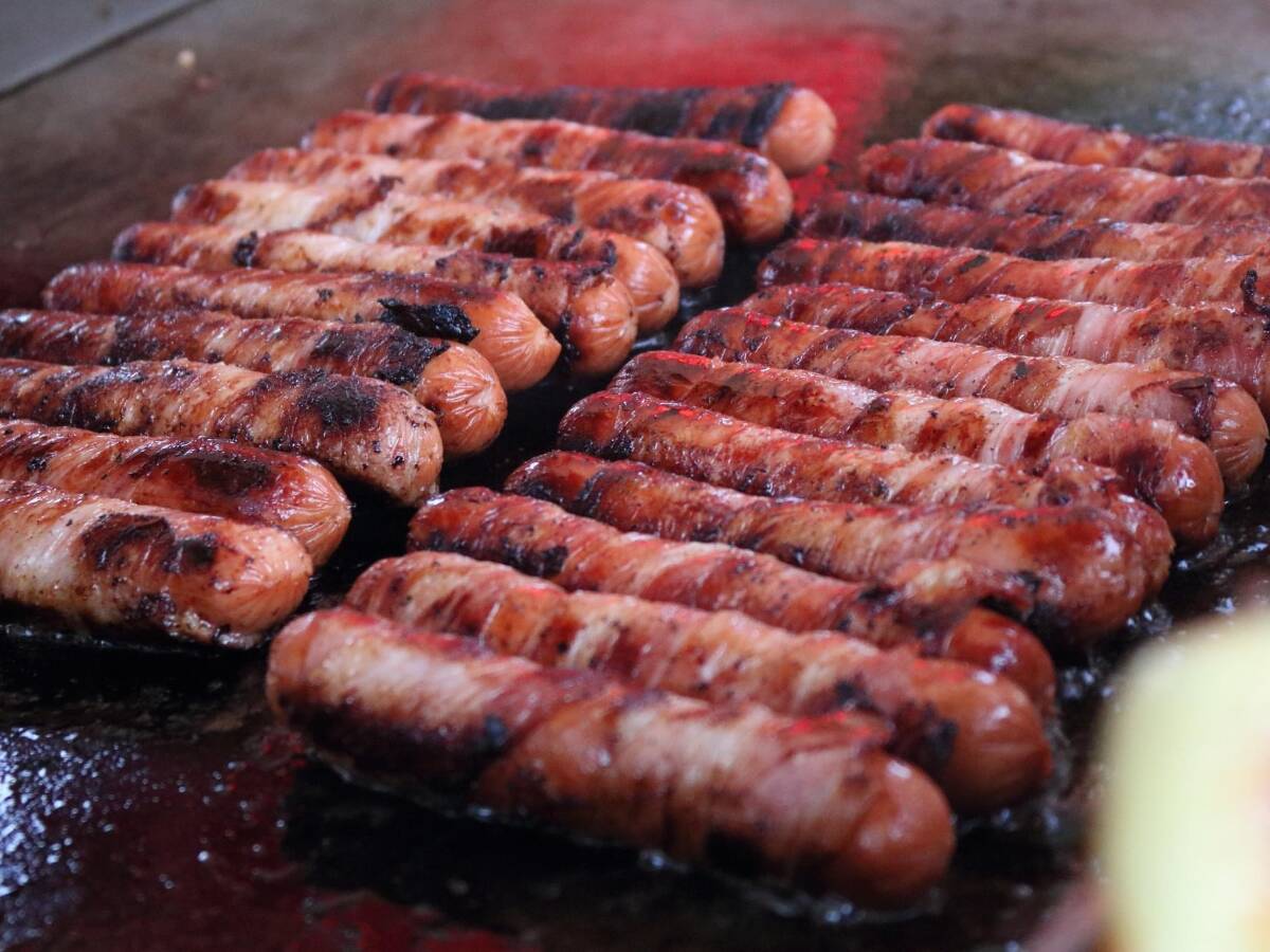 Cachan Hot Dogs