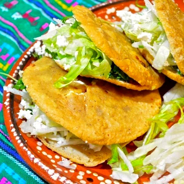 Gorditas De Deshebrada 3 Pzas