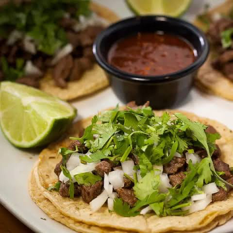 1 Taco de Tasajo