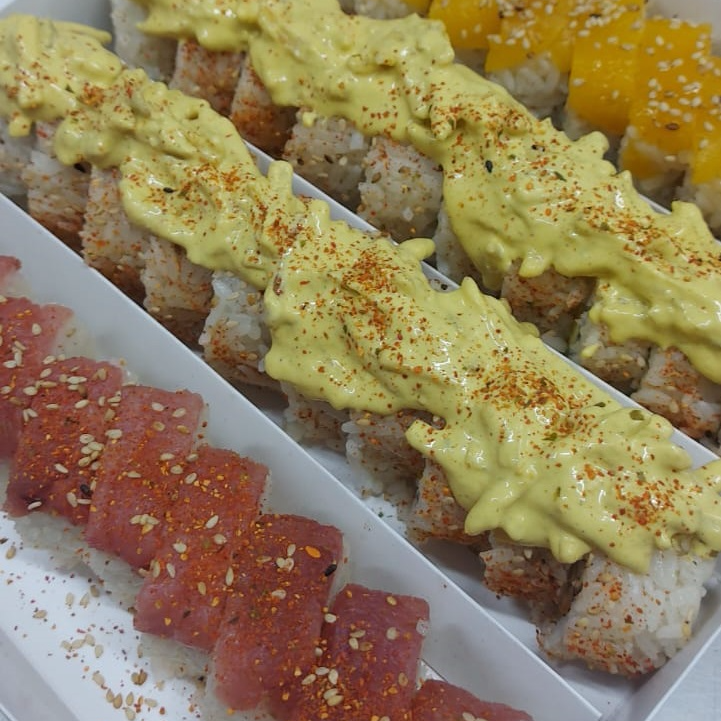 40 Makis + 4 Langostinos al Panko