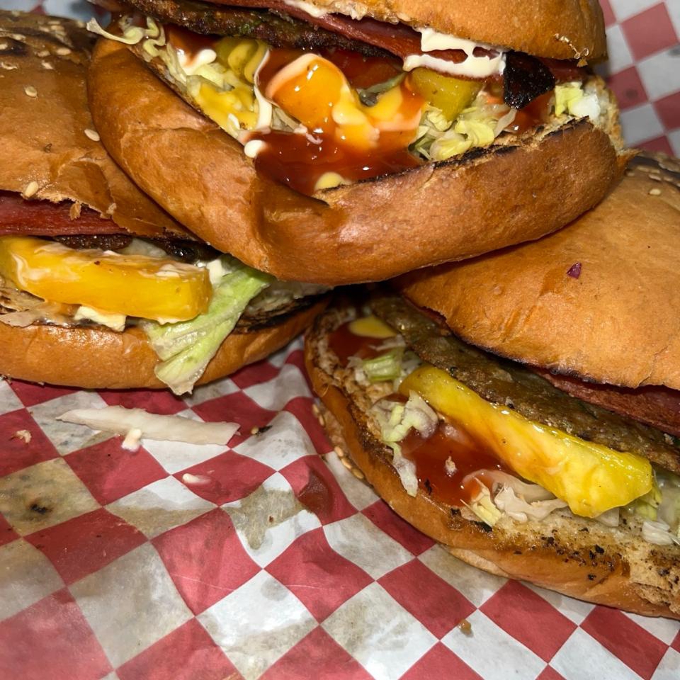 HAMBURGUESA HAWAIANA