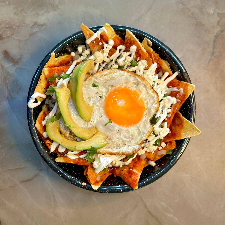 Chilaquiles Rojos Especiales