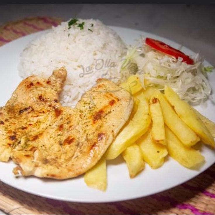 Almuerzo Ejecutivo Pechuga de Pollo
