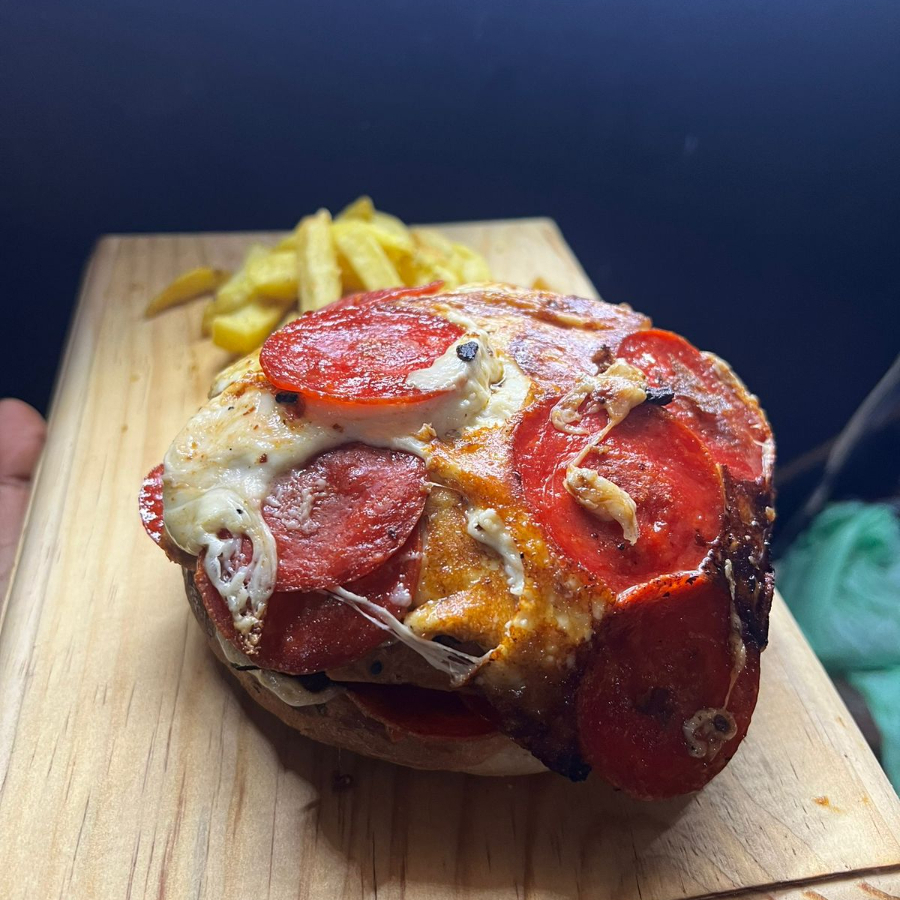 PIZZABURGER 🍕