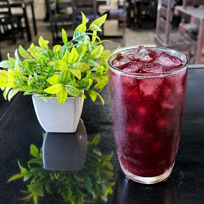 Agua de jamaica 16 0z.