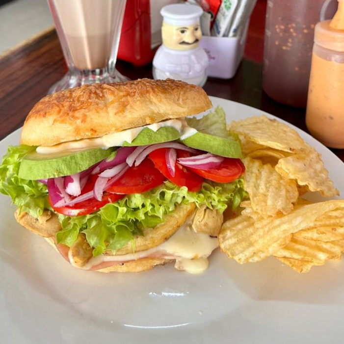 Bagel Chicken Especial