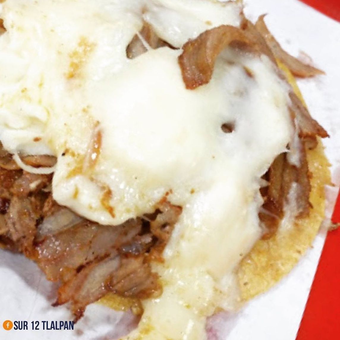 Taco Pastor con Quesillo