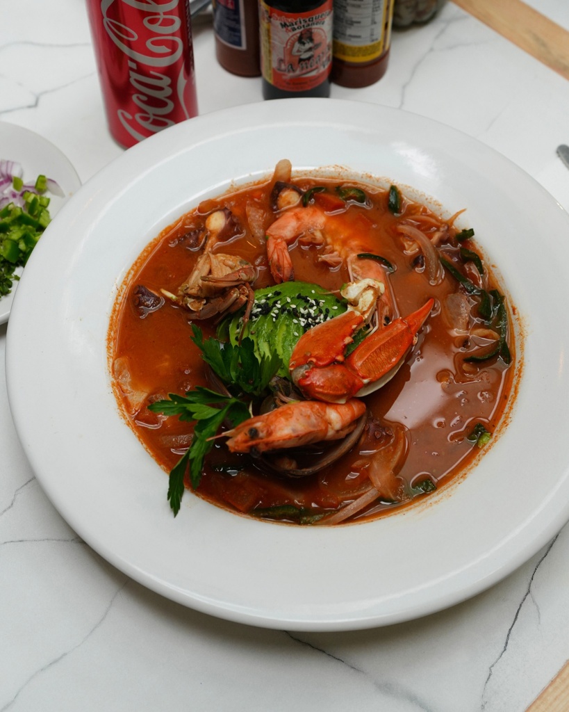 Sopa Especial De Mariscos