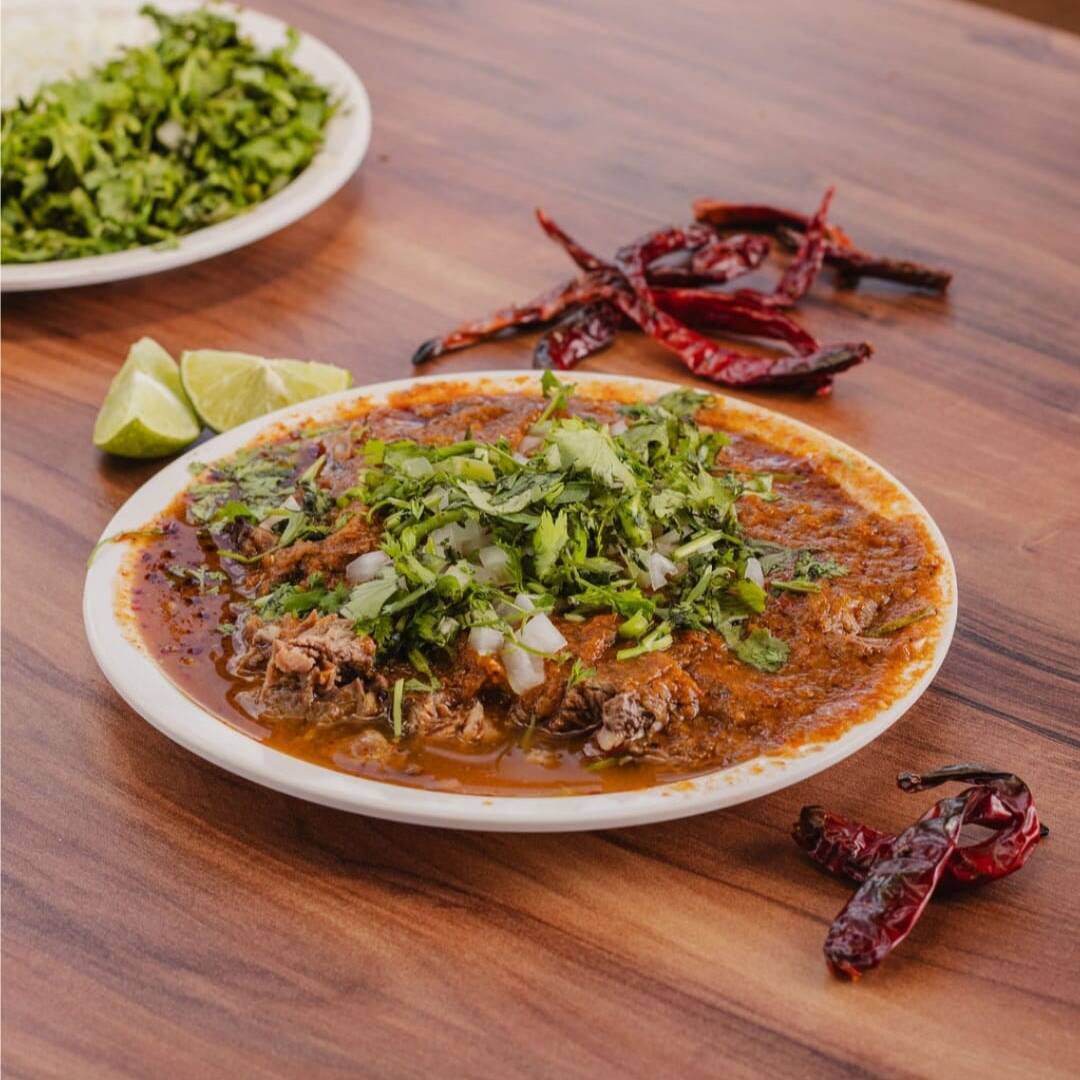 Plato de Birria Mediano