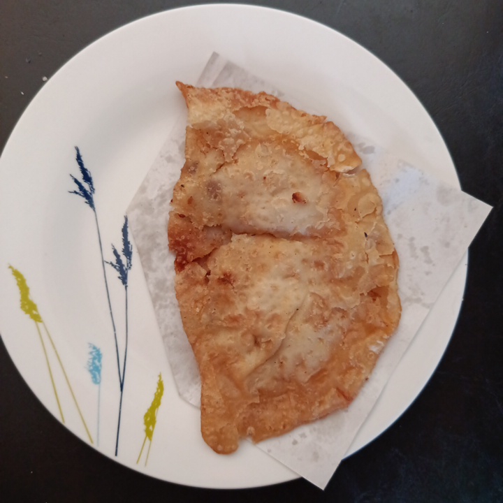 Empanada de Pollo con Papa
