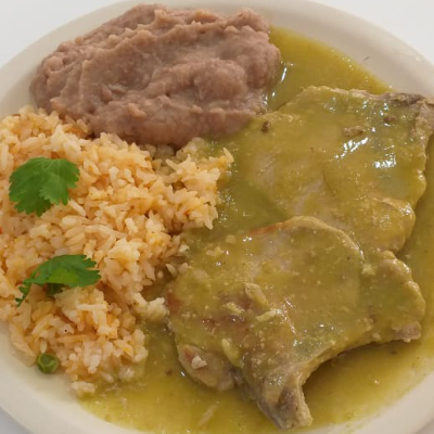 Chuletas de Cerdo en Salsa Verde