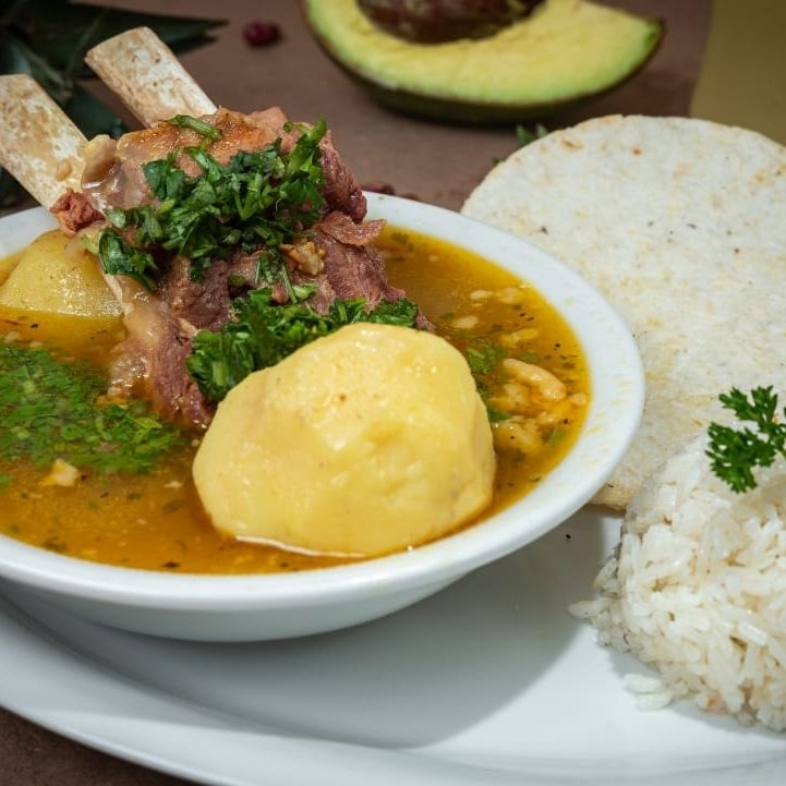 Caldo de Costilla