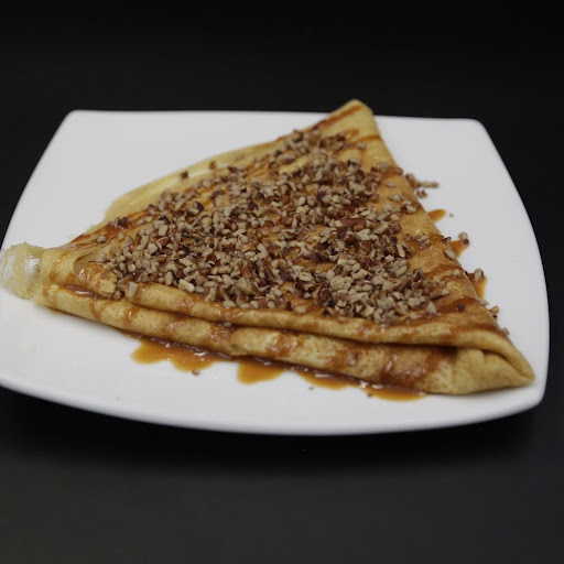 crepa con cajeta y nuez