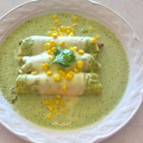 ENCHILADAS SUIZAS DE POLLO