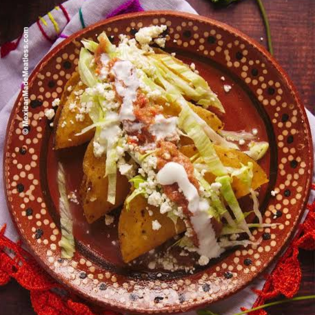 ORDEN DE 7 TACOS DORADOS DE PAPA