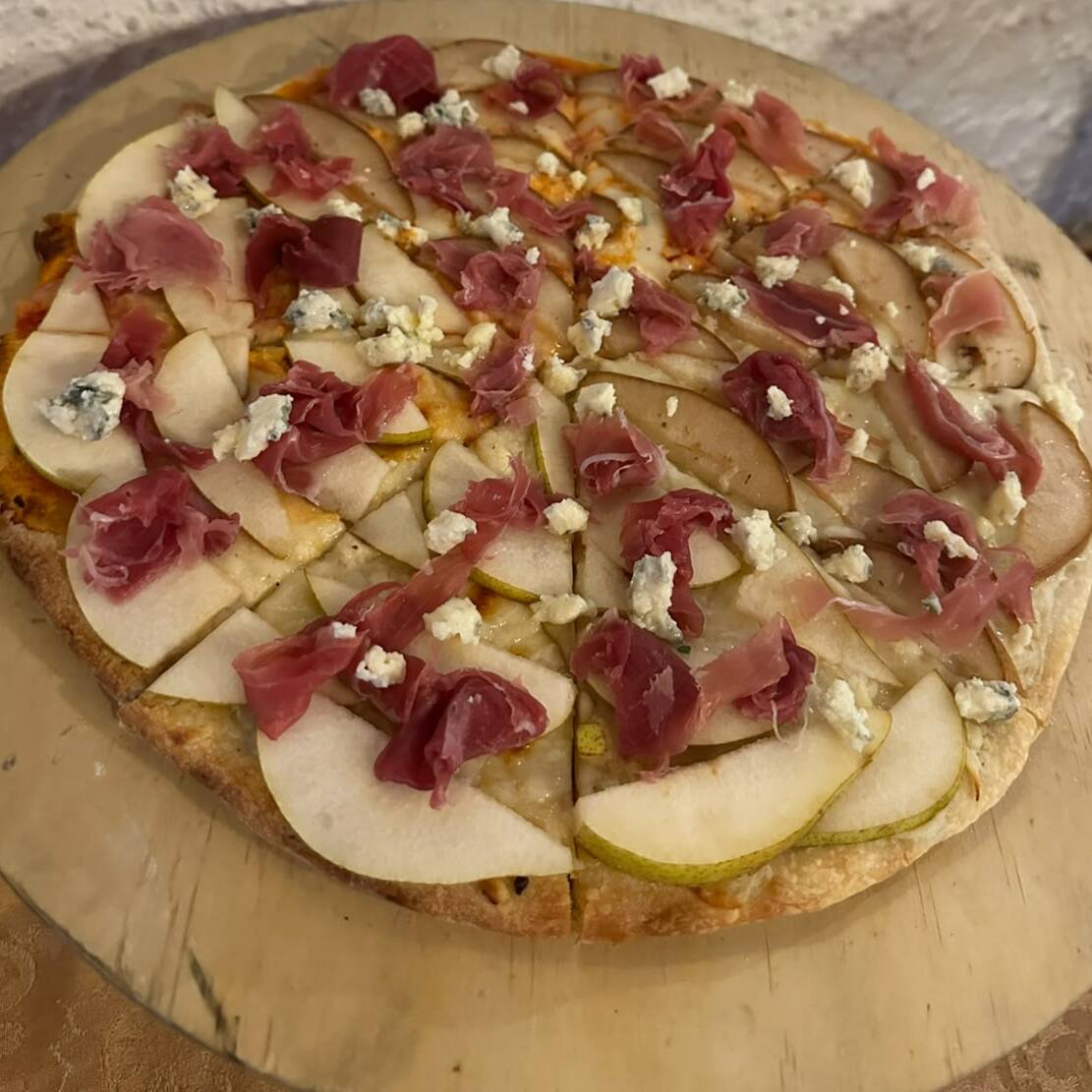PIZZA TOSCANA PERA